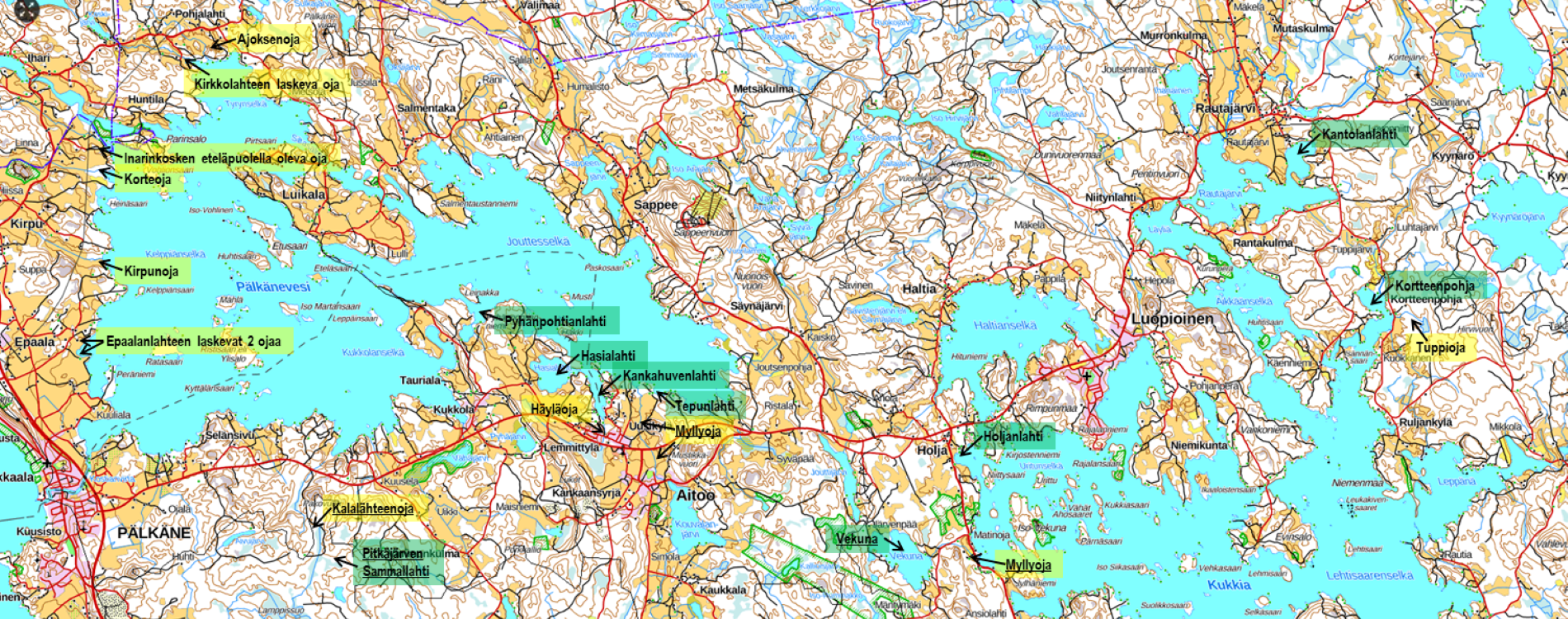 Tänä keväänä vesinäytteet otettin keltaisella ja vaalean vihreällä merkityille ojille, joihin suunnitellaan kunnostustoimia. Tumman vihreällä merkityt lahtinäytteet otetaan kesällä. Vesinäytteet
