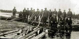 Tukinuittoa Piehingissä 1930-luvulla. Tukinuittoa Piehingissä 1930-luvulla.