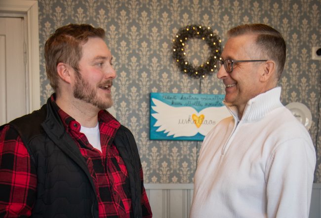 Jaakko Ahola (vasemmalla) kertoi Nuijantalon seminaarissa MTK Pirkanmaan Huoltovarmuus on kannattavuutta -hankkeesta ja Jari Ruski viljelykäytännöistä, joiden avulla vähennetään vesistökuormitusta ja parannetaan pellon tuottavuutta. Nuijan seminaari
