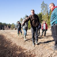 Holjassa tutustuttiin kaksitasouomaan. Kuva: Marja-Liisa Suomalainen
