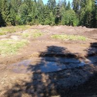 Pikkusuon kosteikko tehdään osin padottamalla ja osin kaivamalla.